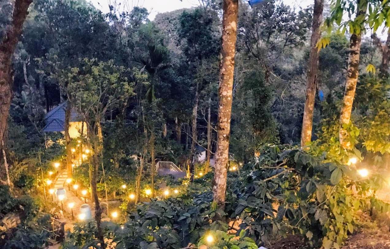 The Mountain Shades Resort Madikeri Exteriör bild