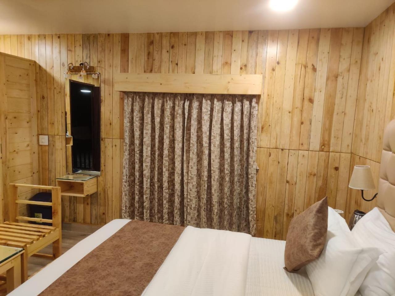 The Mountain Shades Resort Madikeri Exteriör bild