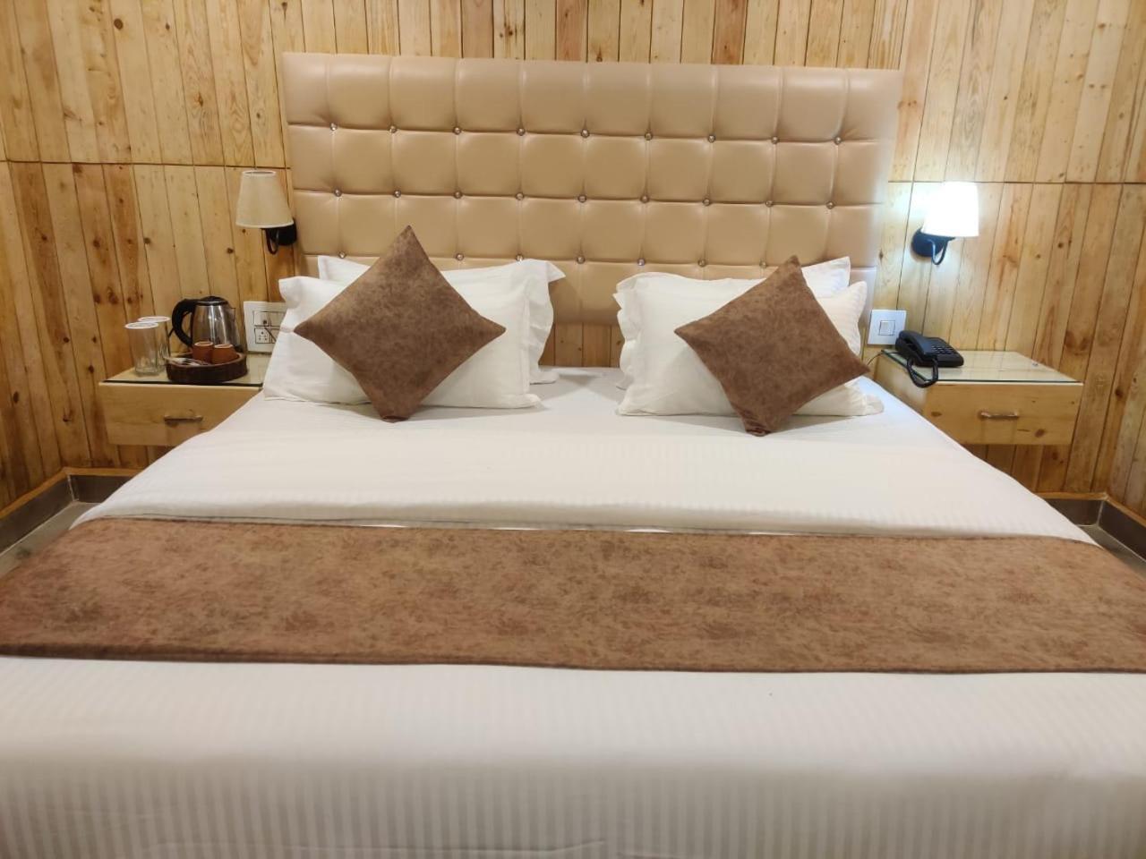 The Mountain Shades Resort Madikeri Exteriör bild