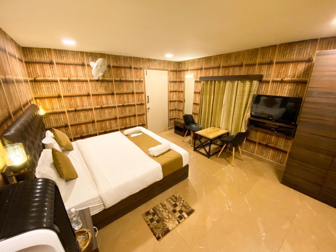 The Mountain Shades Resort Madikeri Exteriör bild