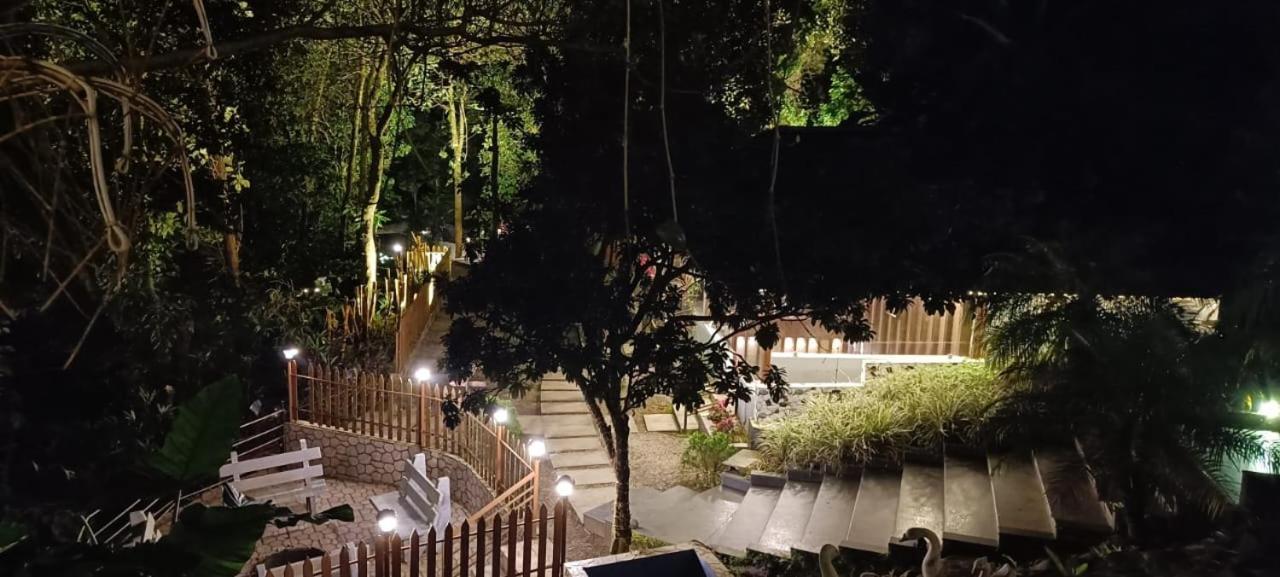 The Mountain Shades Resort Madikeri Exteriör bild