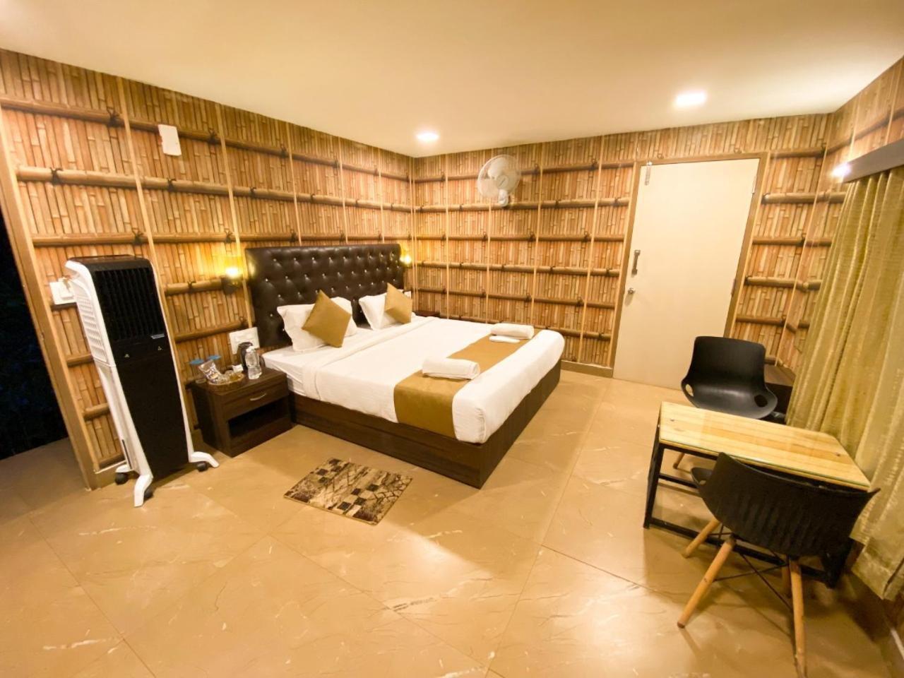 The Mountain Shades Resort Madikeri Exteriör bild
