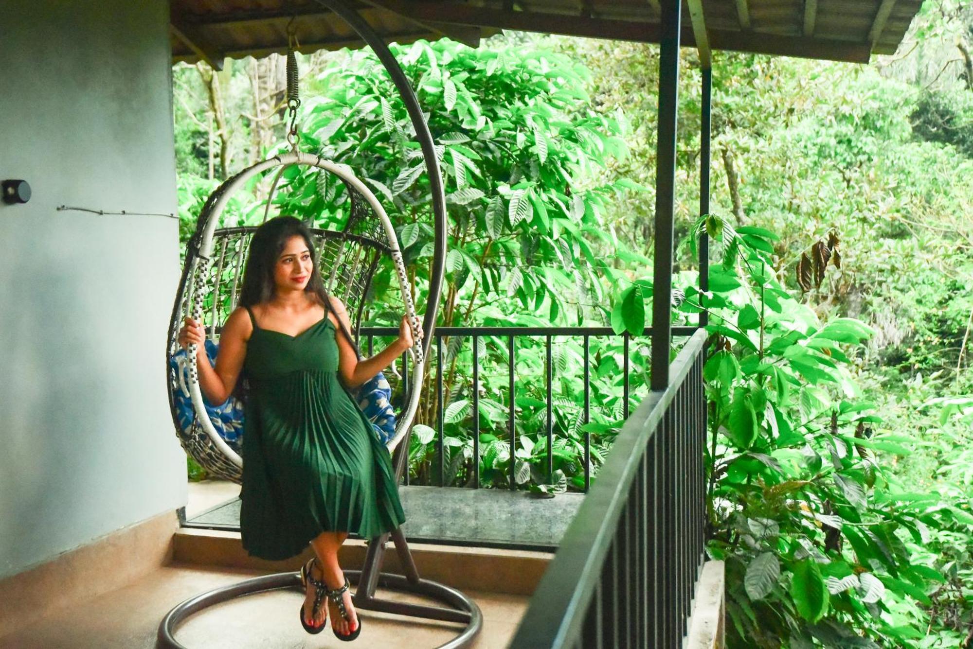 The Mountain Shades Resort Madikeri Exteriör bild