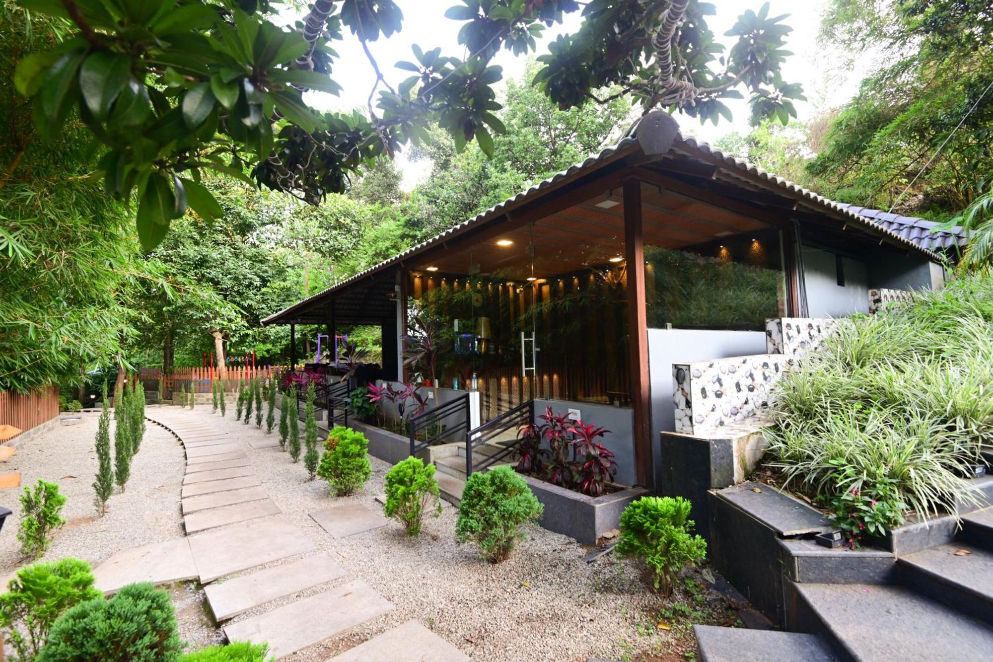 The Mountain Shades Resort Madikeri Exteriör bild