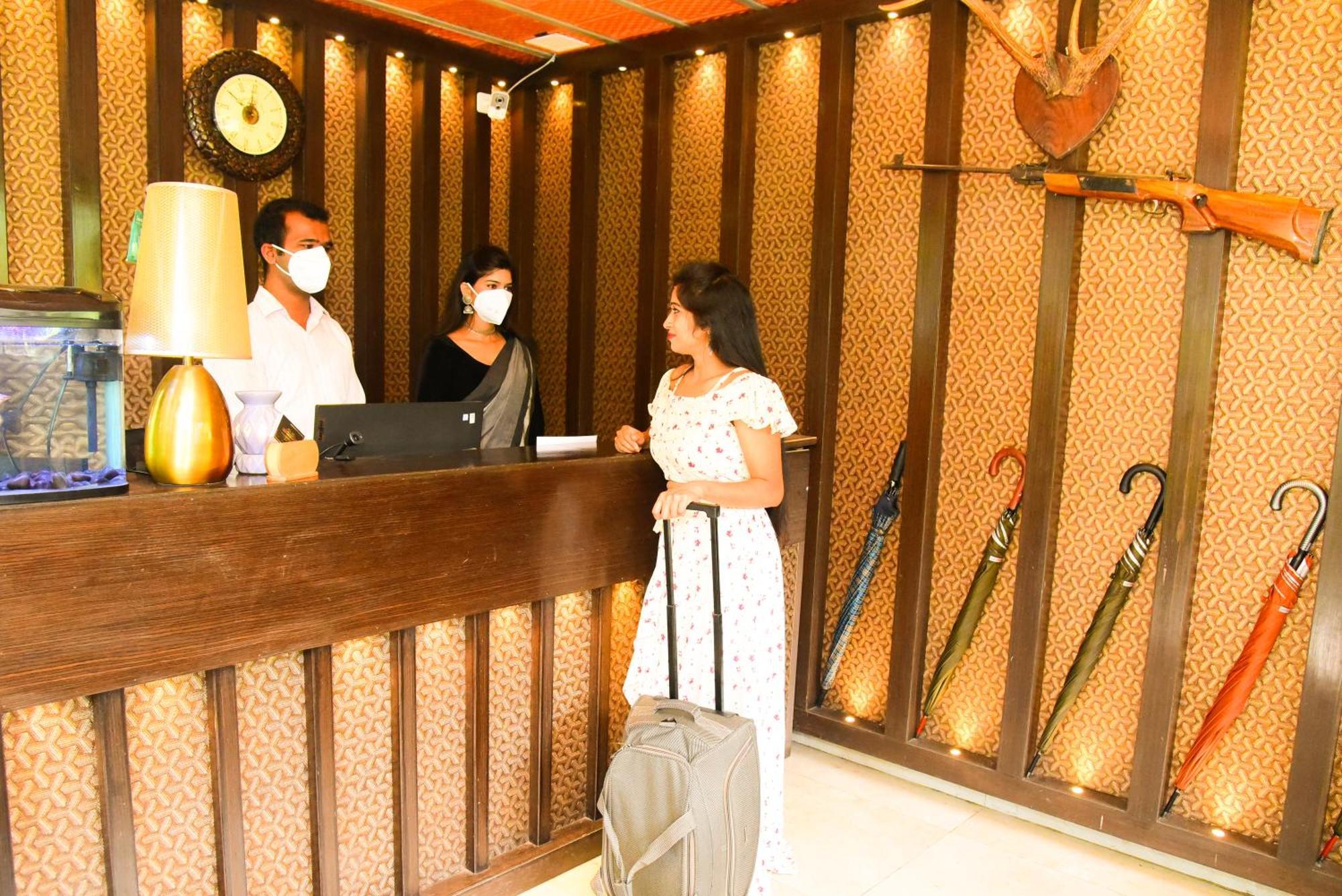 The Mountain Shades Resort Madikeri Exteriör bild