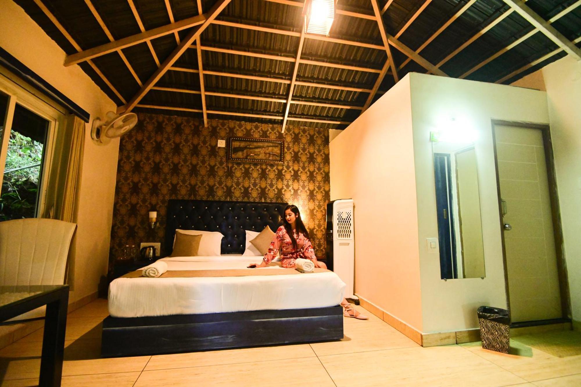 The Mountain Shades Resort Madikeri Exteriör bild